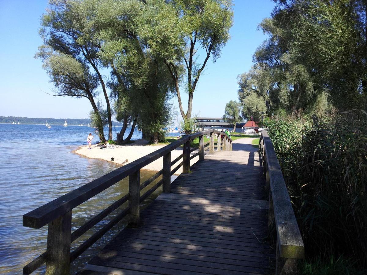 Zwischen Chiemsee Und Bergen Dg Bernau am Chiemsee Luaran gambar