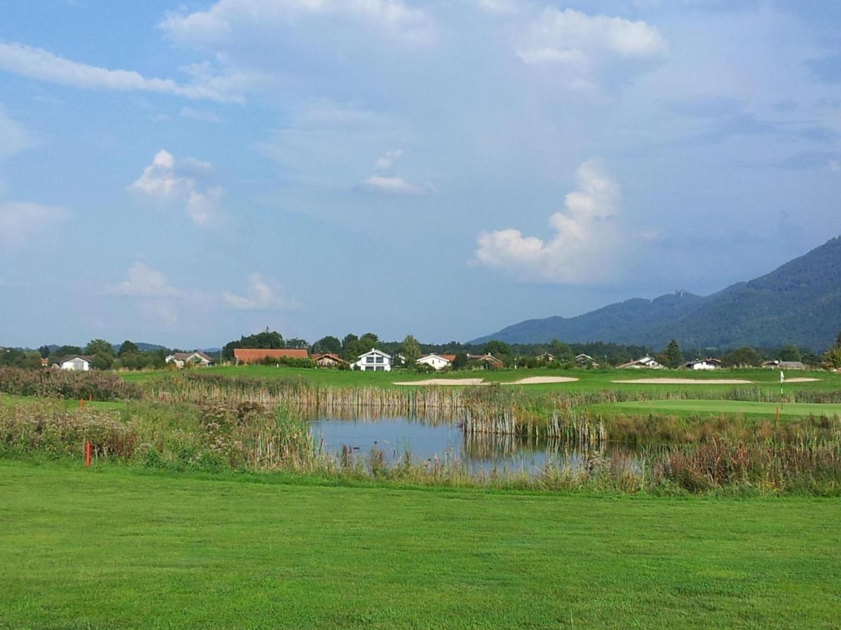Zwischen Chiemsee Und Bergen Dg Bernau am Chiemsee Luaran gambar